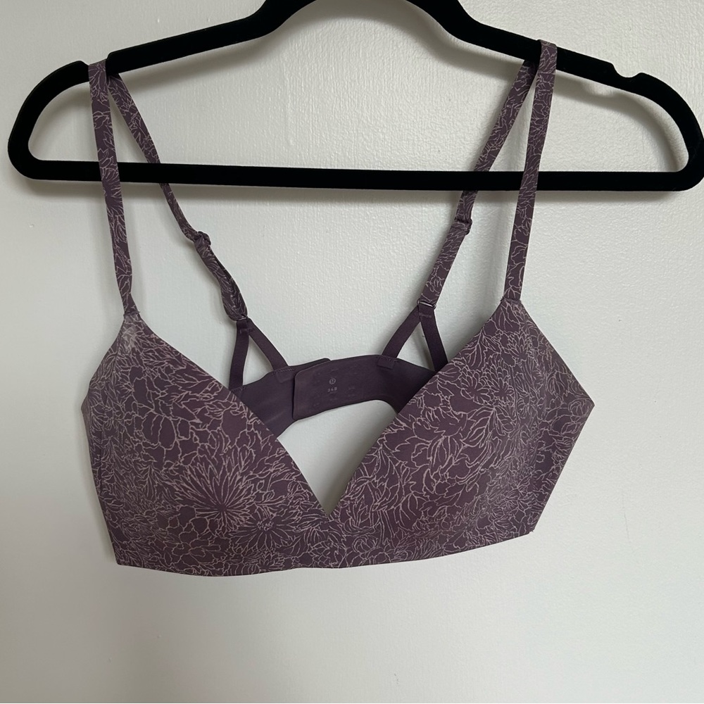 Lululemon bra